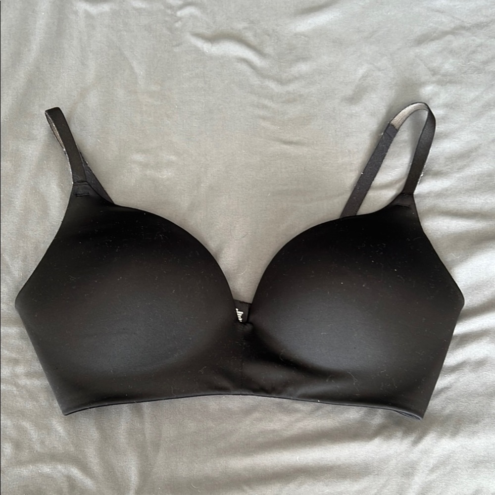 SOMA Seamless Black Bra
